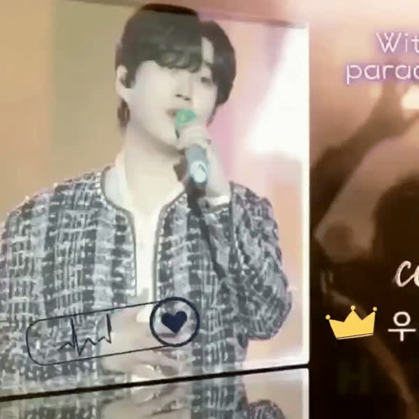 展現黃英雄魅力的代表照片