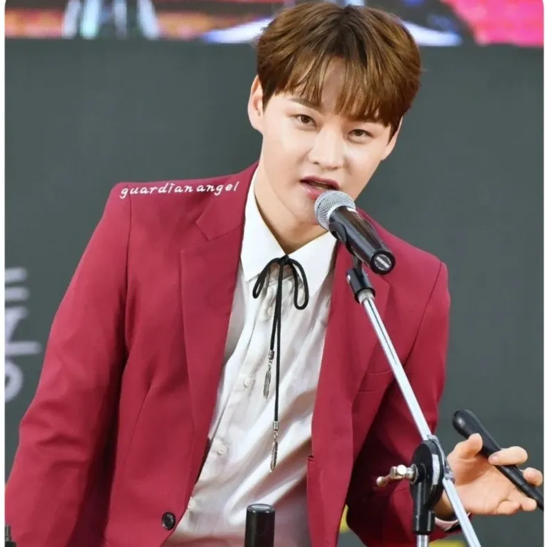 박서진의 최신 사진