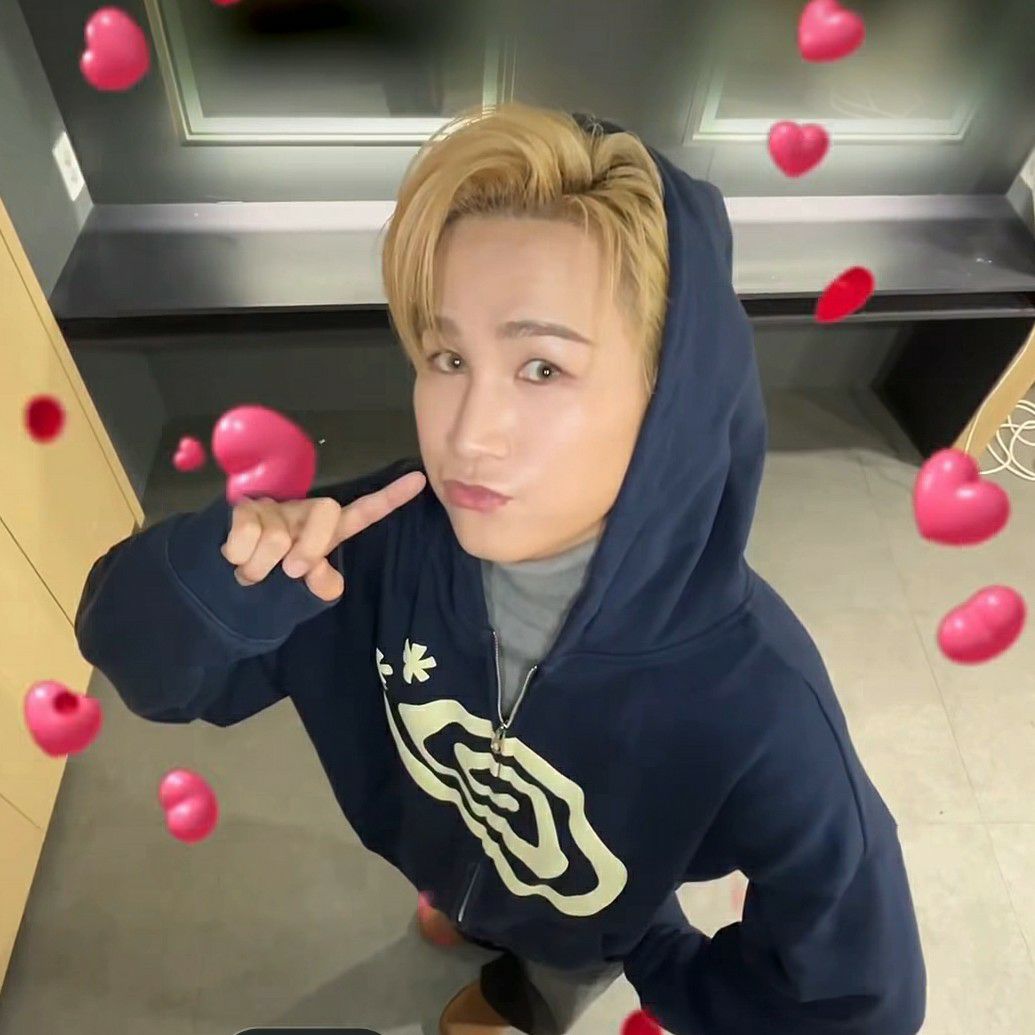 Foto kegiatan terbaru dari Kim Heejae