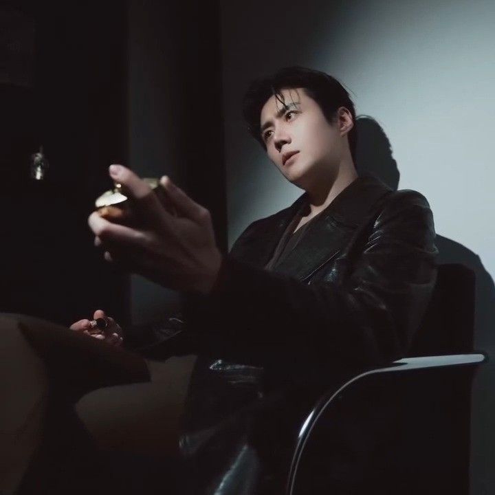 Cuplikan di balik layar dari Kim Seonho