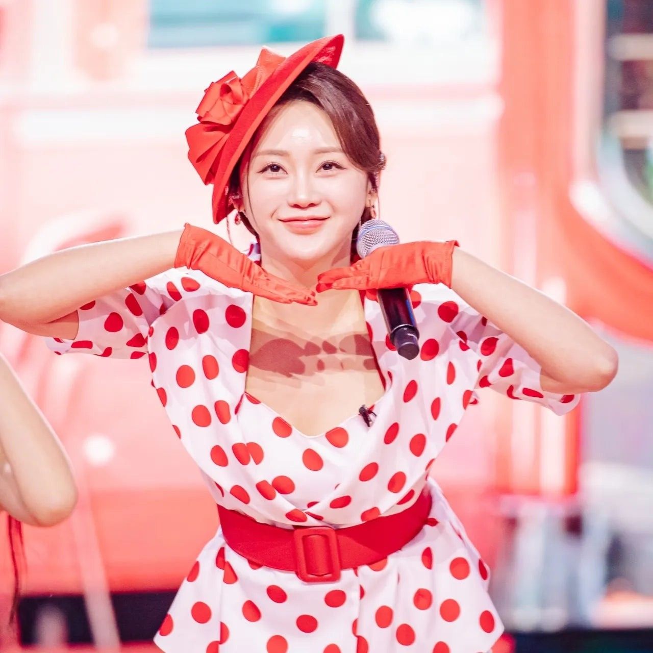 粉絲拍下的洪智允瞬間