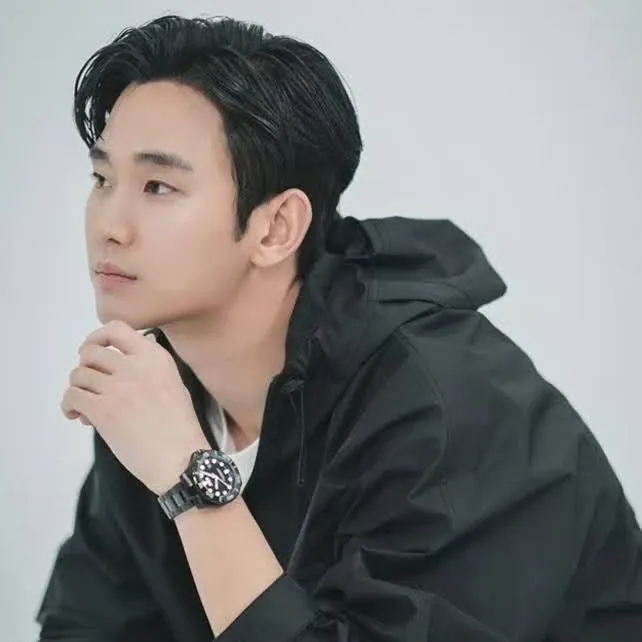 Latest photo of Kim Soohyun