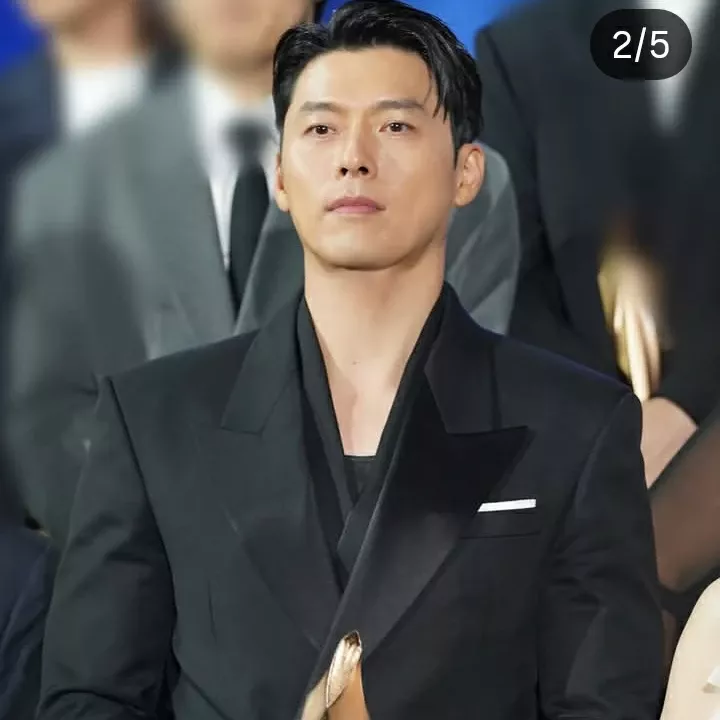 현빈의 최신 사진