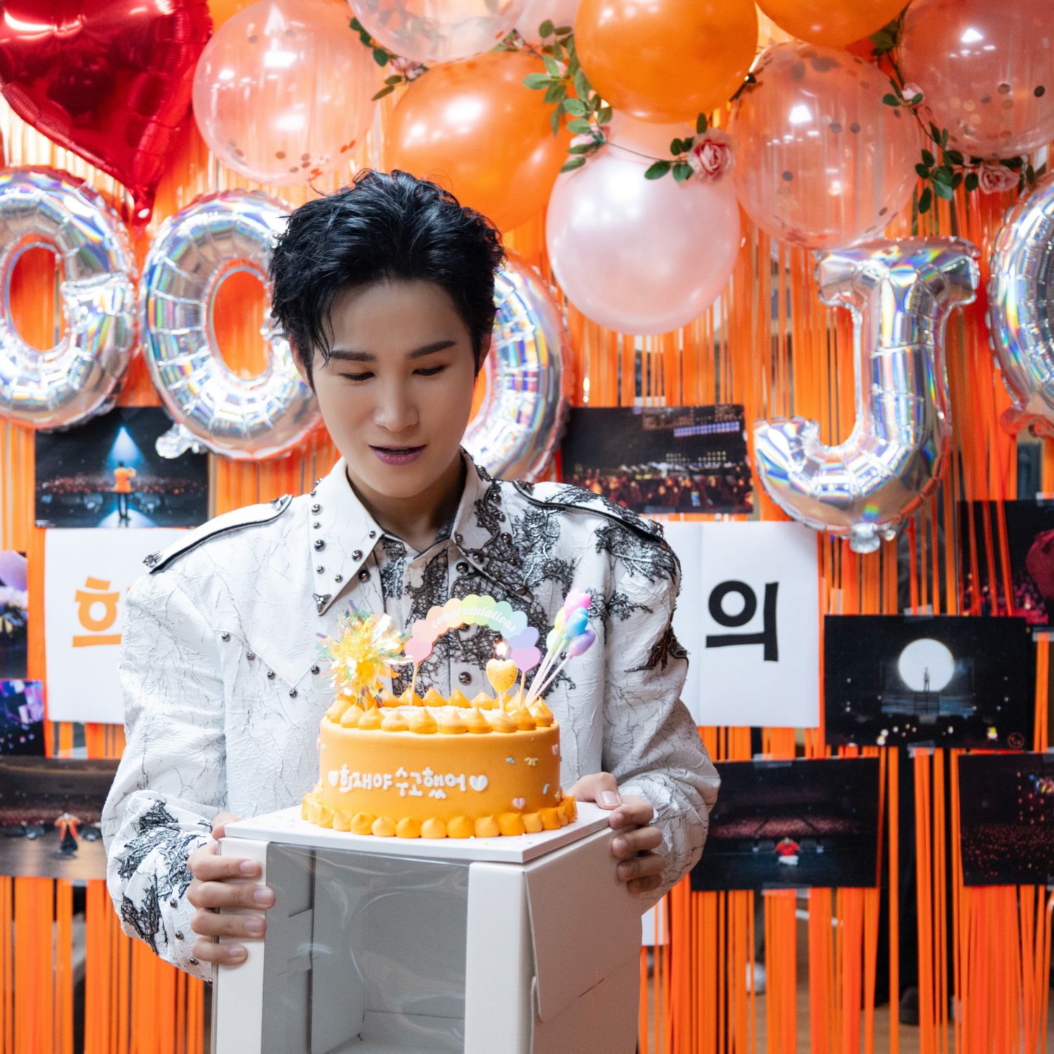 粉丝拍下的金熙栽瞬间