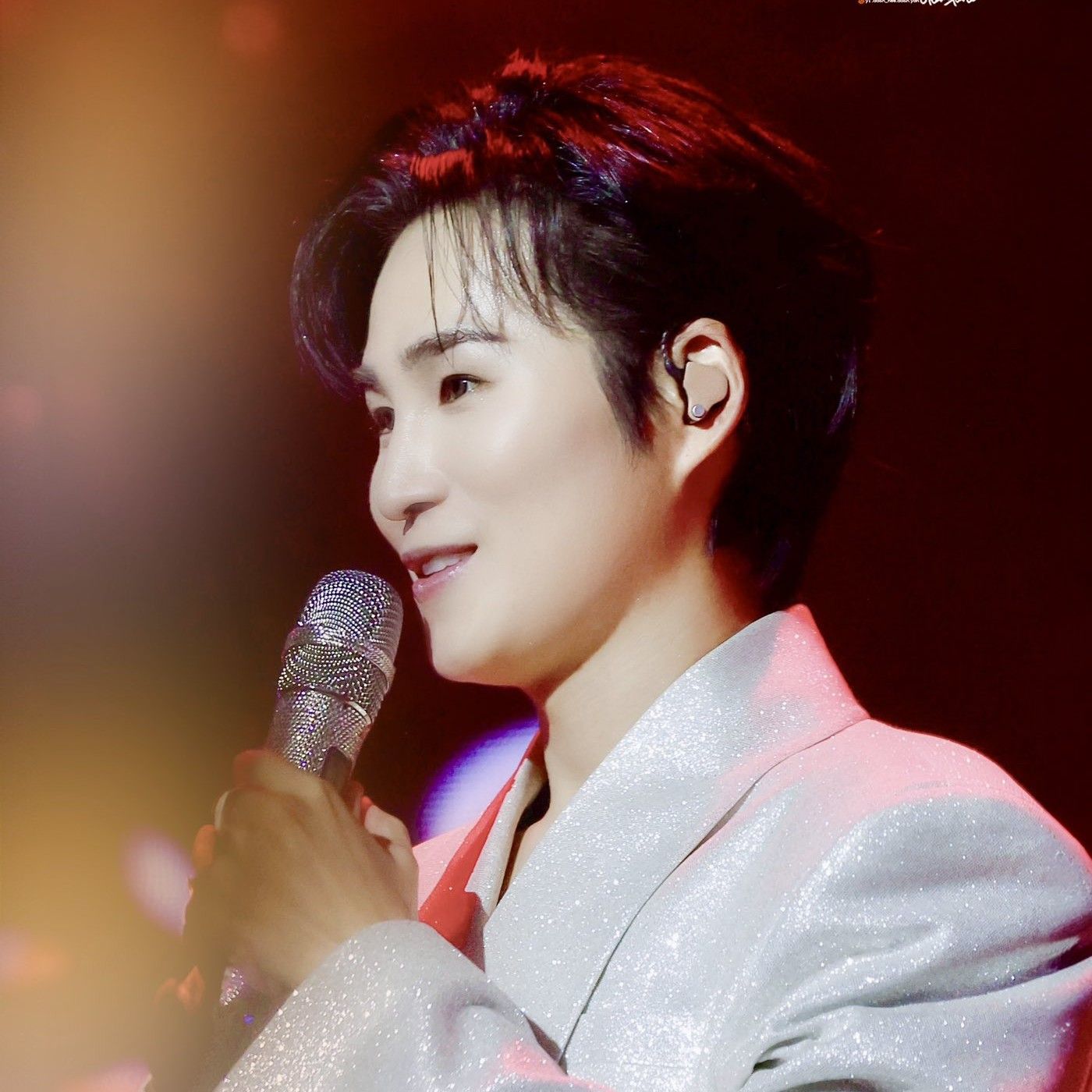 김희재의 비하인드 컷