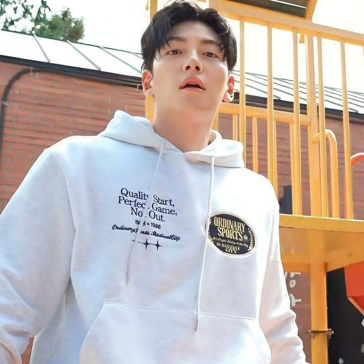 チ・チャンウクの最新写真