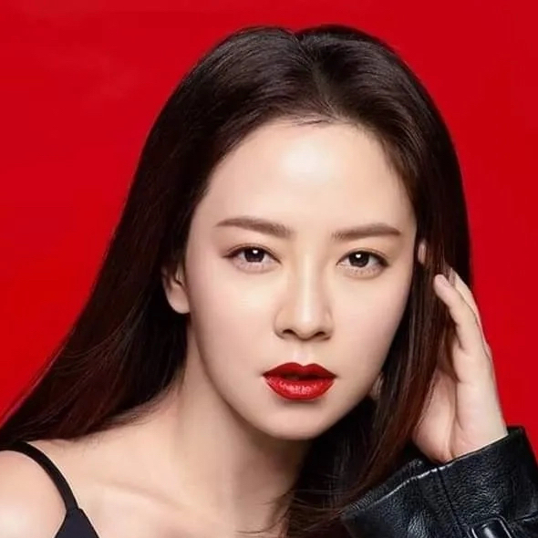 Explosively popular post in Choeaedol Celeb community