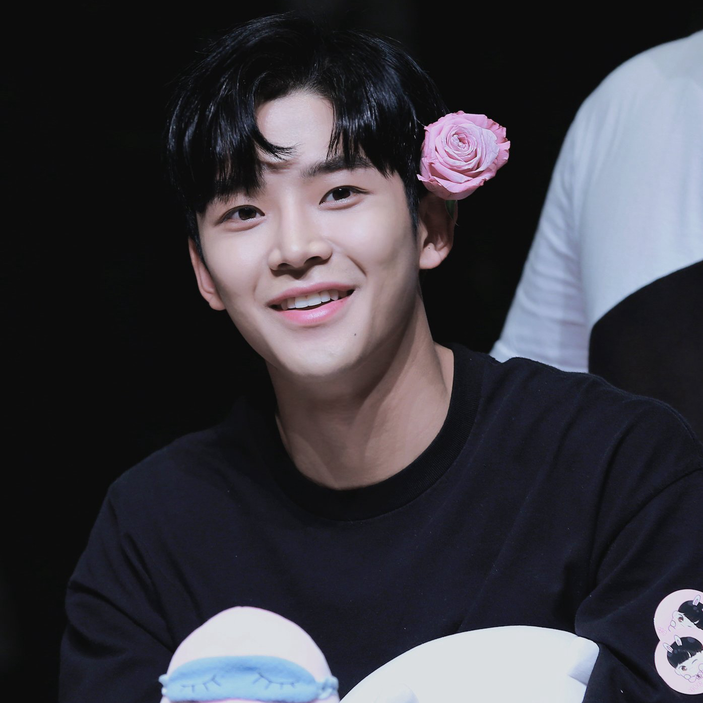 Foto terbaru dari Rowoon