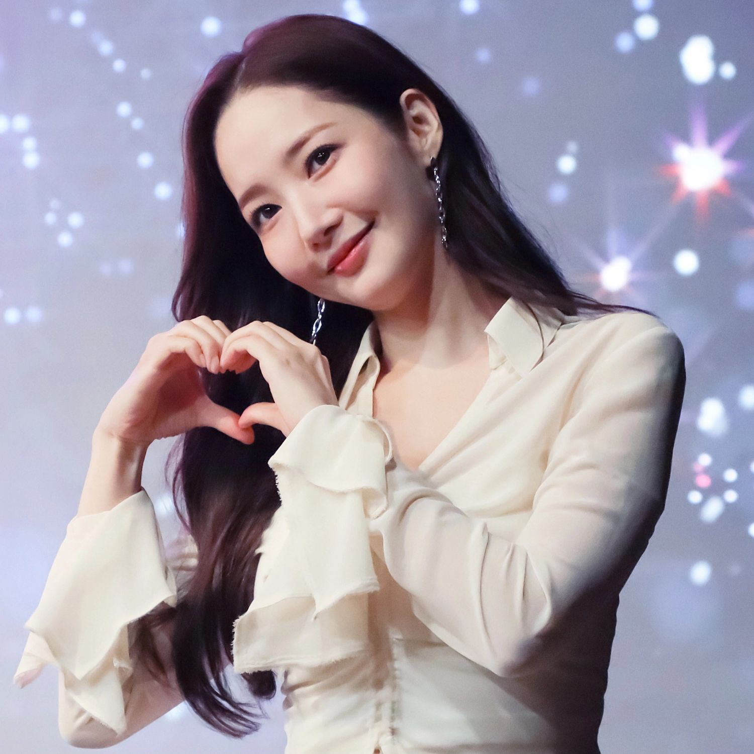 Recent activity shot of Park Minyoung
