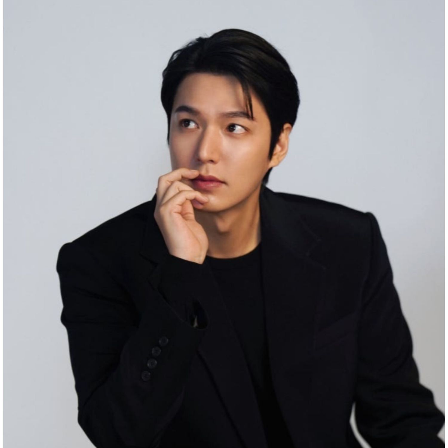 이민호 최근 활동샷