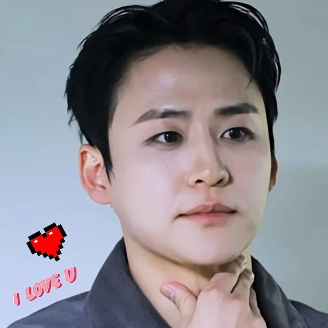 Behind-the-scenes cut of Lee Solomon