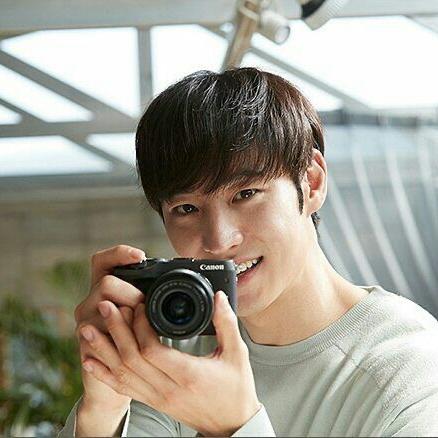 A moment captured by a fan of Lee Jaehoon