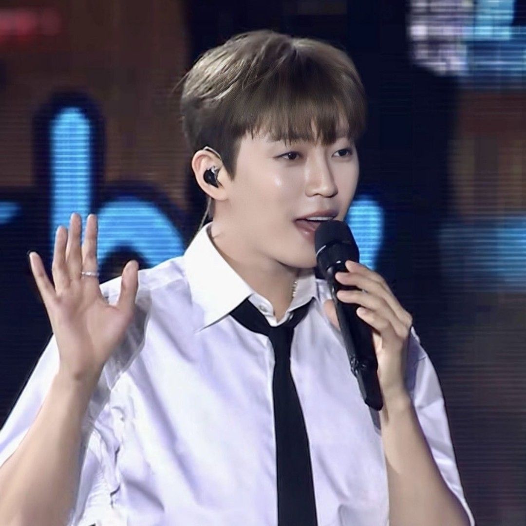 イム・ヨンウンの最近の活動ショット