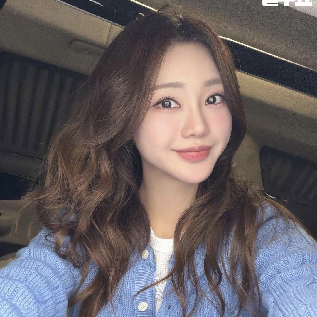 ホン・ジユンの最近の活動ショット