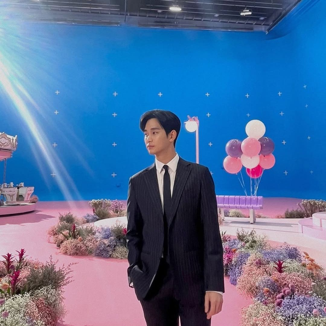 金秀賢的幕後花絮