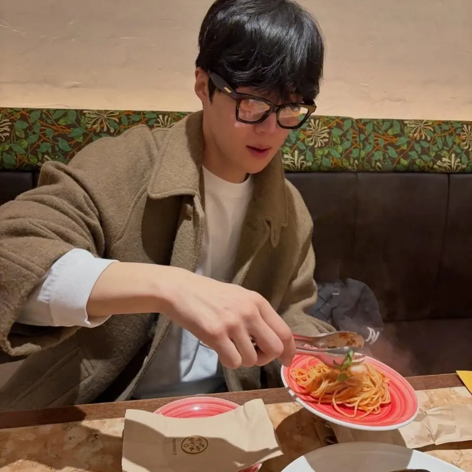 Recent activity shot of Kim Seonho