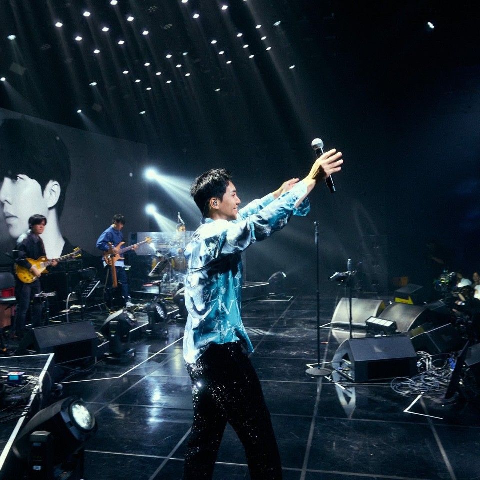 Foto terbaru dari Lee Seunggi