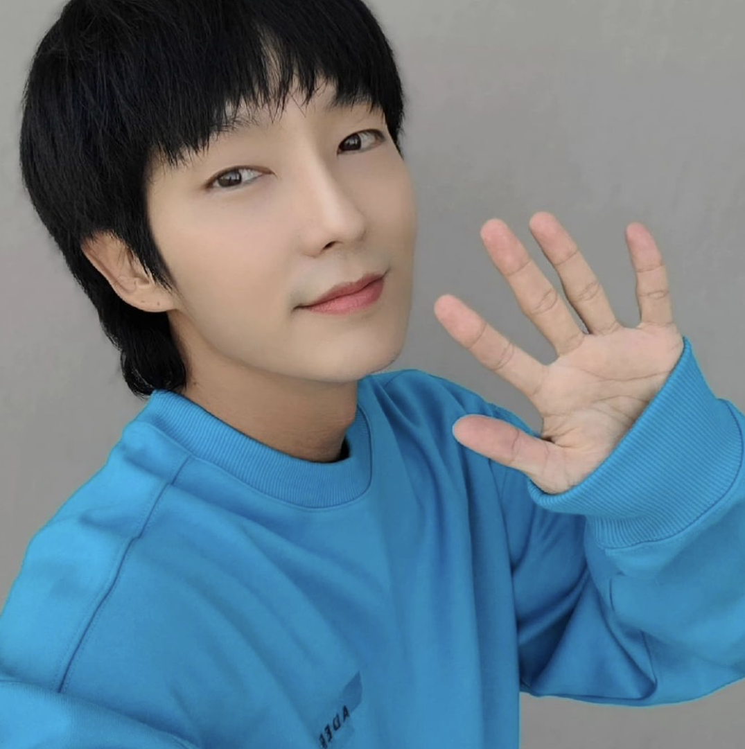 이준기 최근 활동샷
