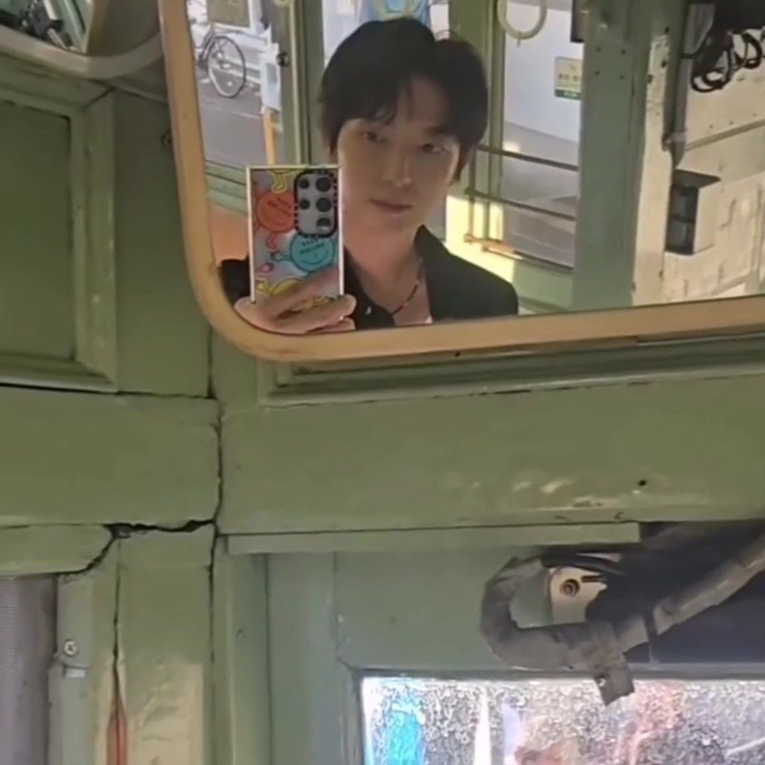 Cuplikan di balik layar dari Lee Joongi