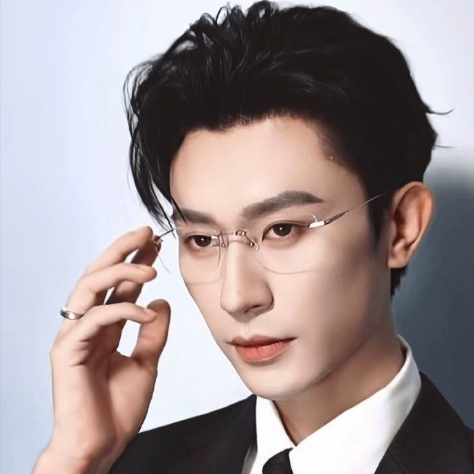 都暻秀 (D.O.)的最新照片