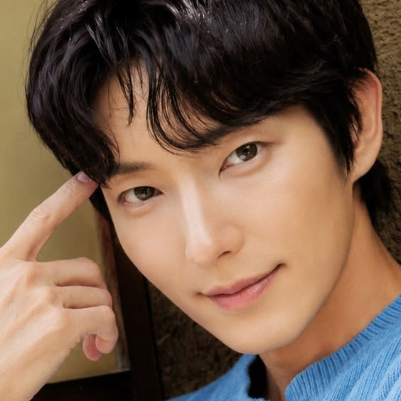 이준기의 최신 사진