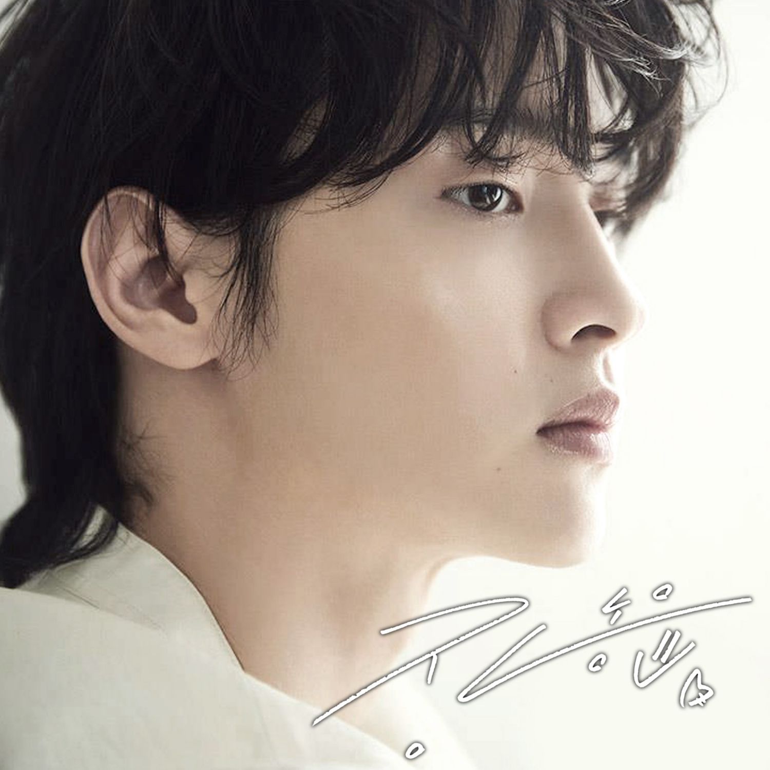 Recent activity shot of Jang Dongyoon