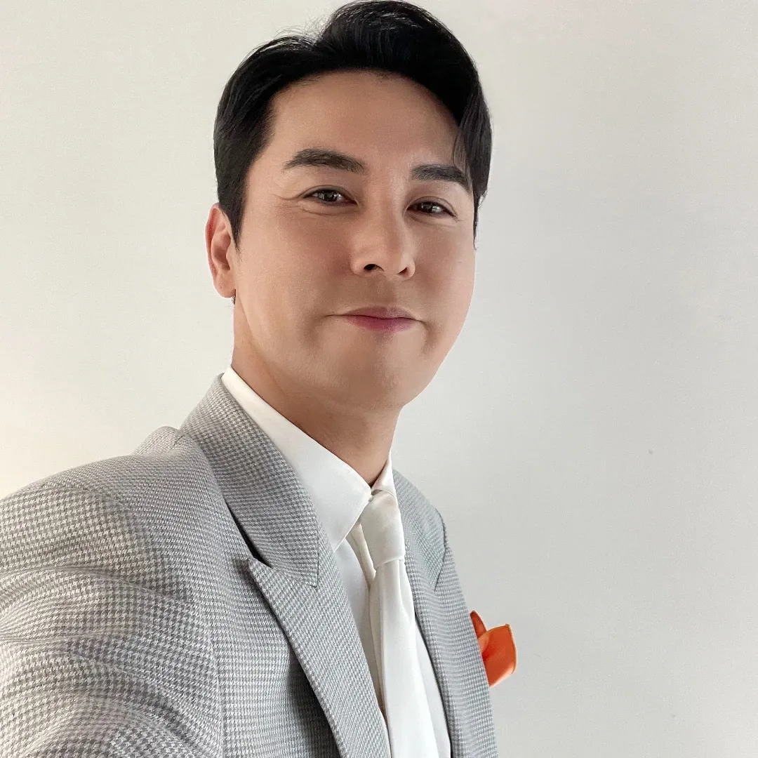 Foto kegiatan terbaru dari Jang Minho