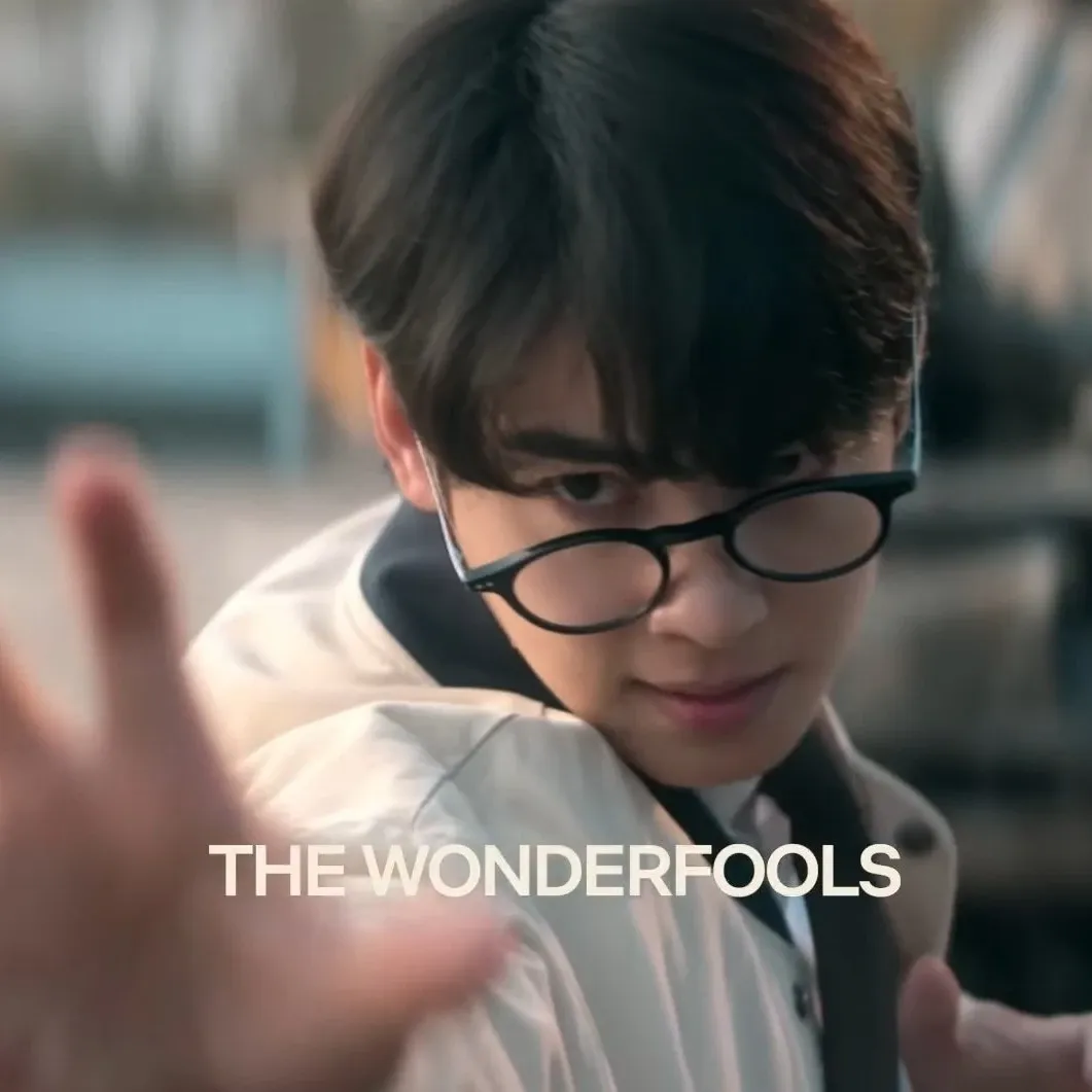 A moment captured by a fan of Cha Eunwoo