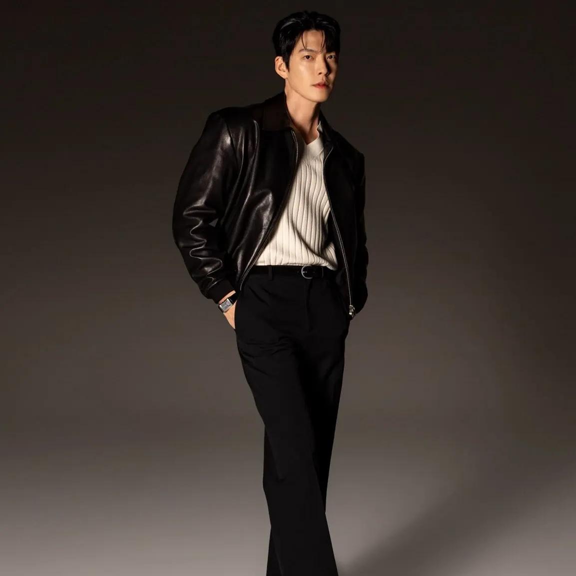 Recent activity shot of Kim Woobin