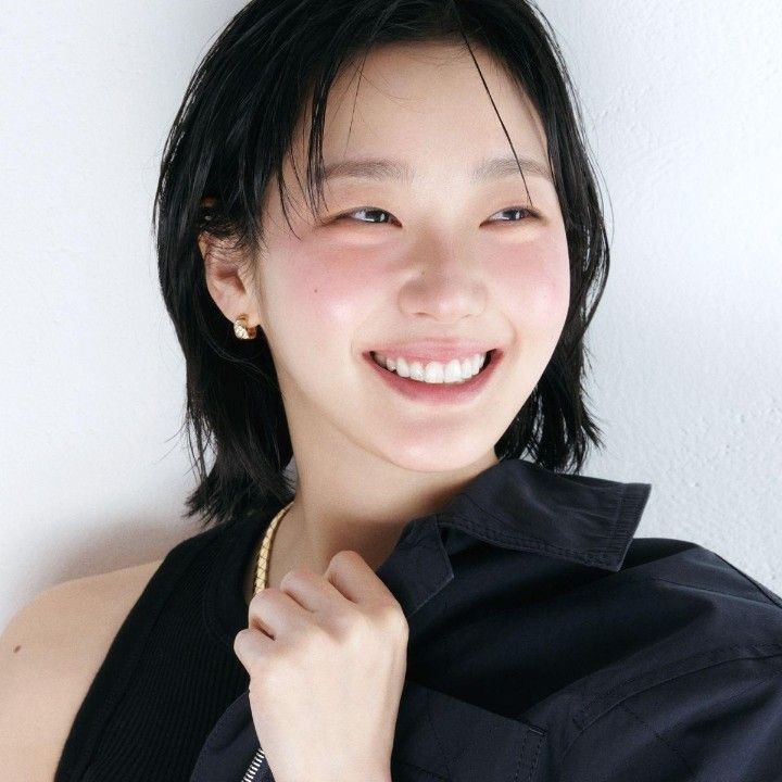 김고은 최근 활동샷