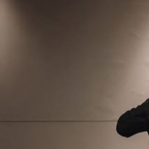 Behind-the-scenes cut of Shin Haesun