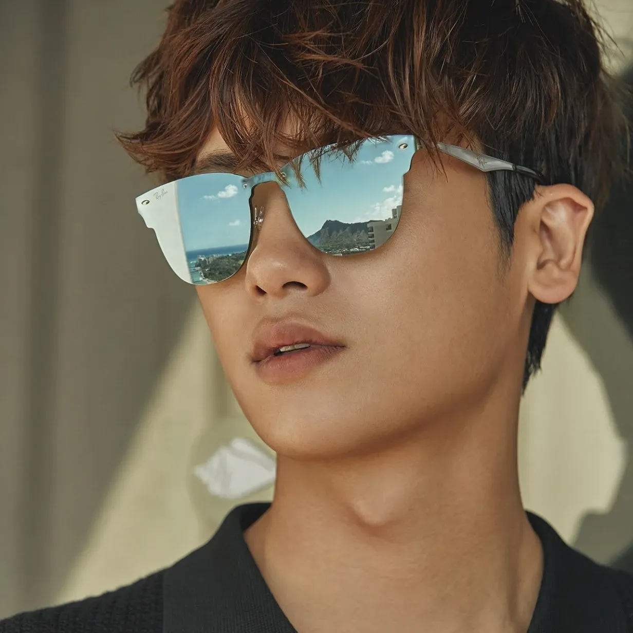 A moment captured by a fan of Park Hyungsik