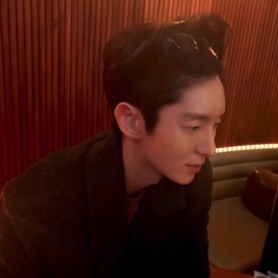 이준기 최근 활동샷