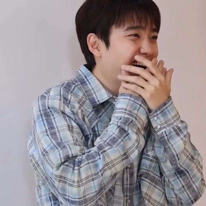 都暻秀 (D.O.)的幕后花絮