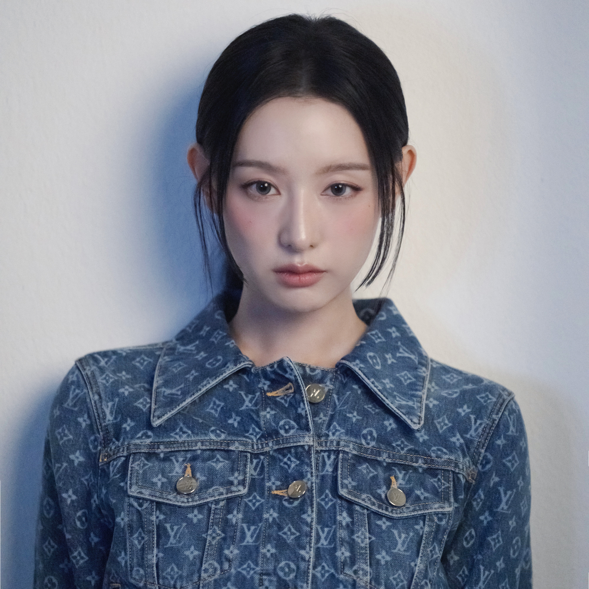 Latest photo of Kim Jiwon