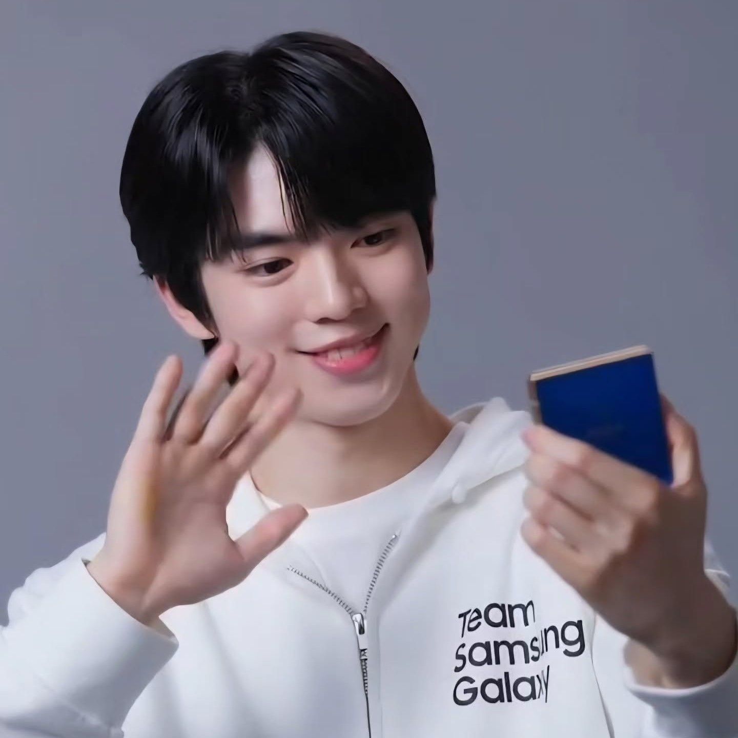 A moment captured by a fan of Cha Junhwan