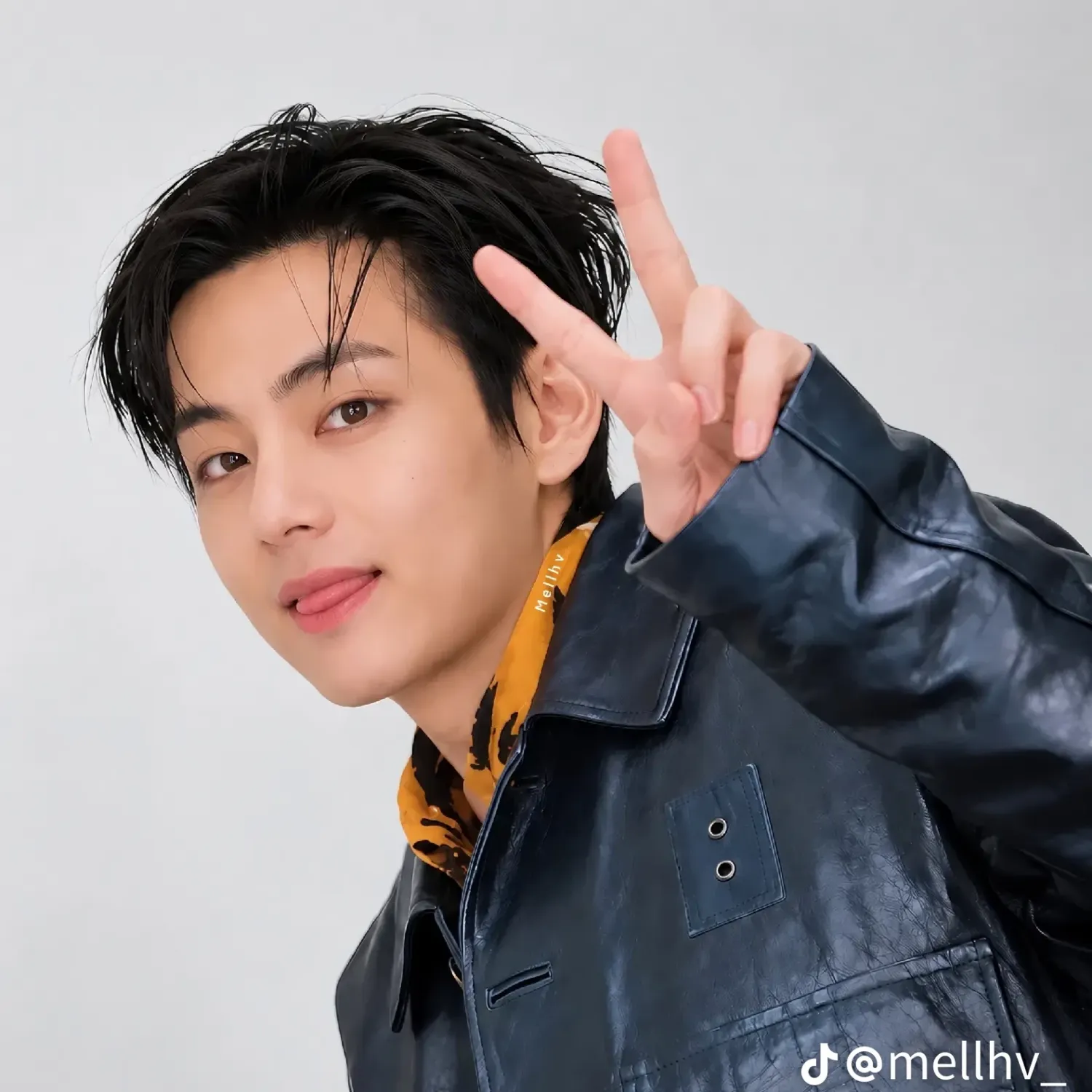Behind-the-scenes cut of Kim Taehyung (V)