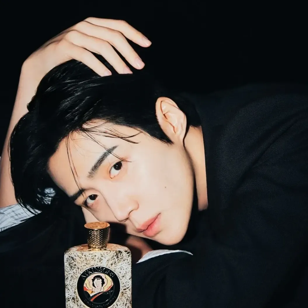 Latest photo of Kim Seonho
