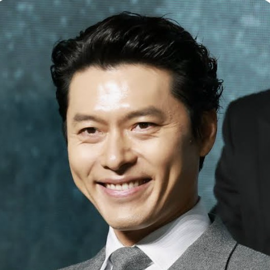 A moment captured by a fan of Hyun Bin