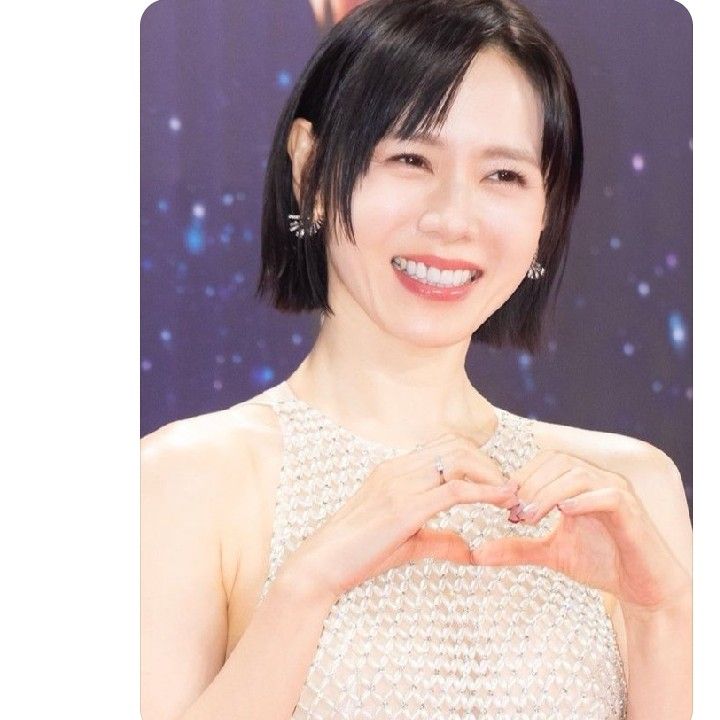 孙艺珍的最新照片