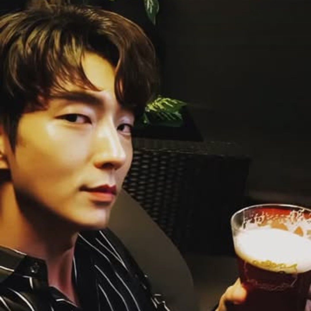 Recent activity shot of Lee Joongi