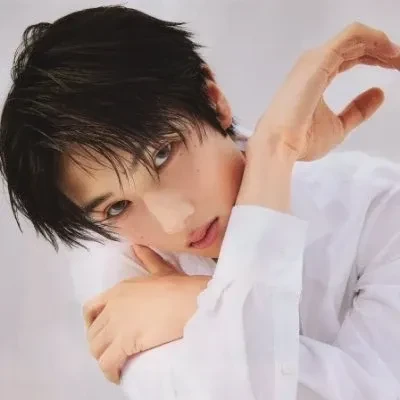 Today’s standout profile photo of Park Jisung on Choeaedol Celeb