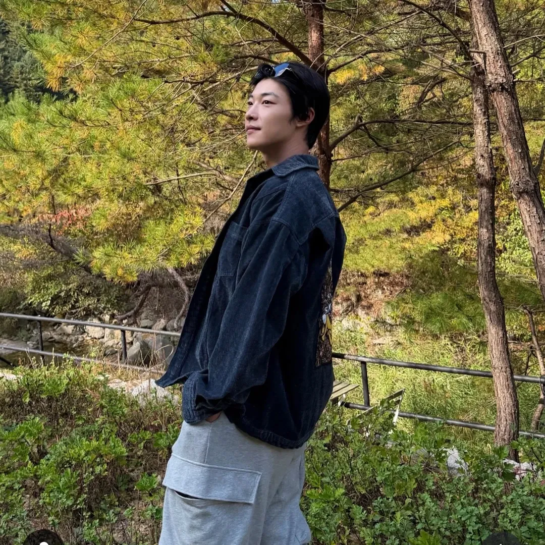 Behind-the-scenes cut of Woo Dohwan