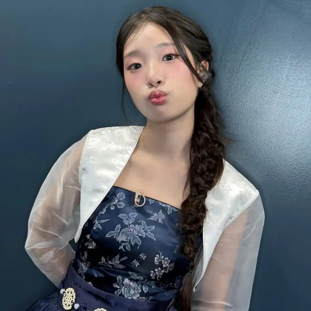 Latest photo of Bin Yeseo