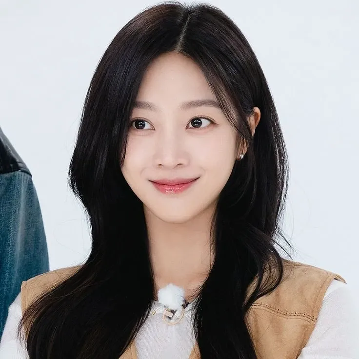 Behind-the-scenes cut of Cho Boah