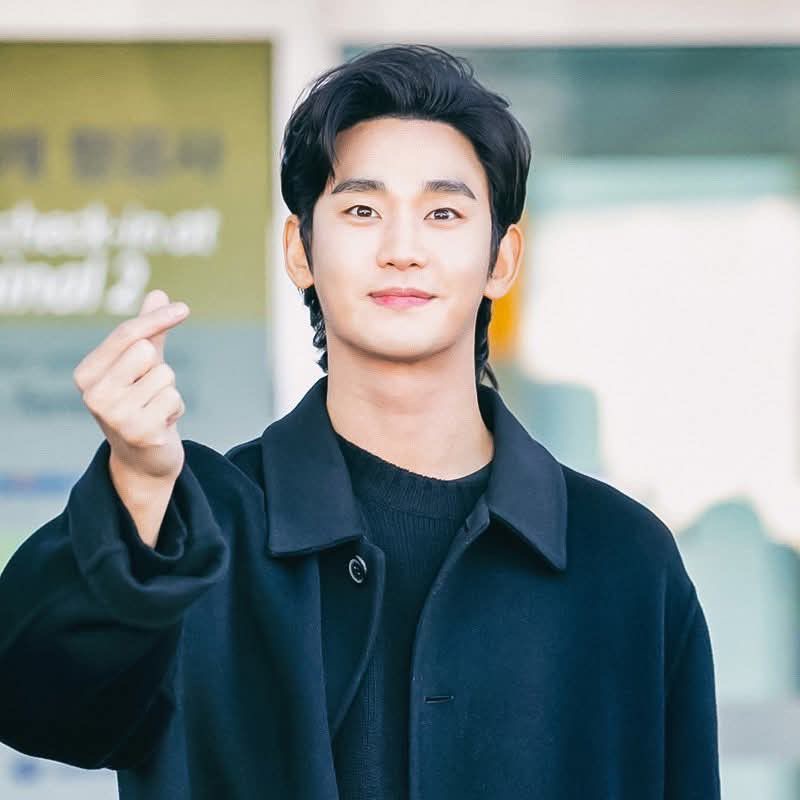 Behind-the-scenes cut of Kim Soohyun