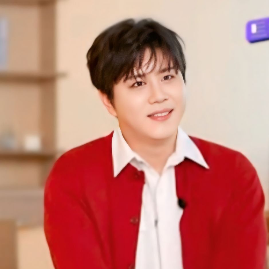 チン・ヘソンの最新写真