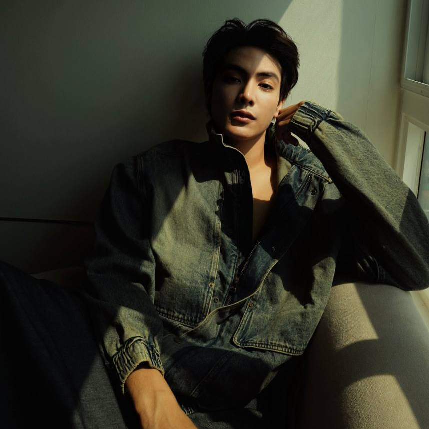 A moment captured by a fan of Joong Archen Aydin