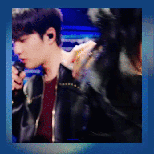도경수 (디오)의 최신 사진