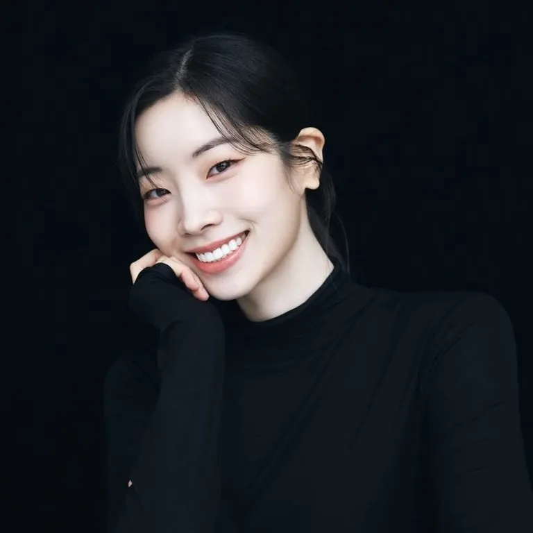 Behind-the-scenes cut of Dahyun